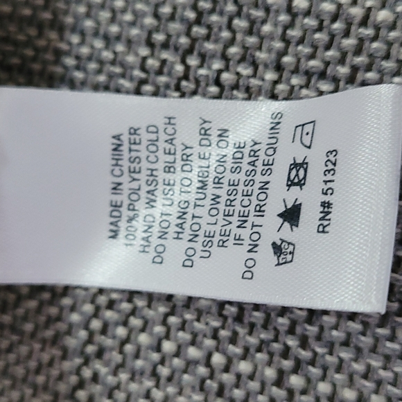 State Cream sequined dressy tank. Size medium. - Picture 12 of 12